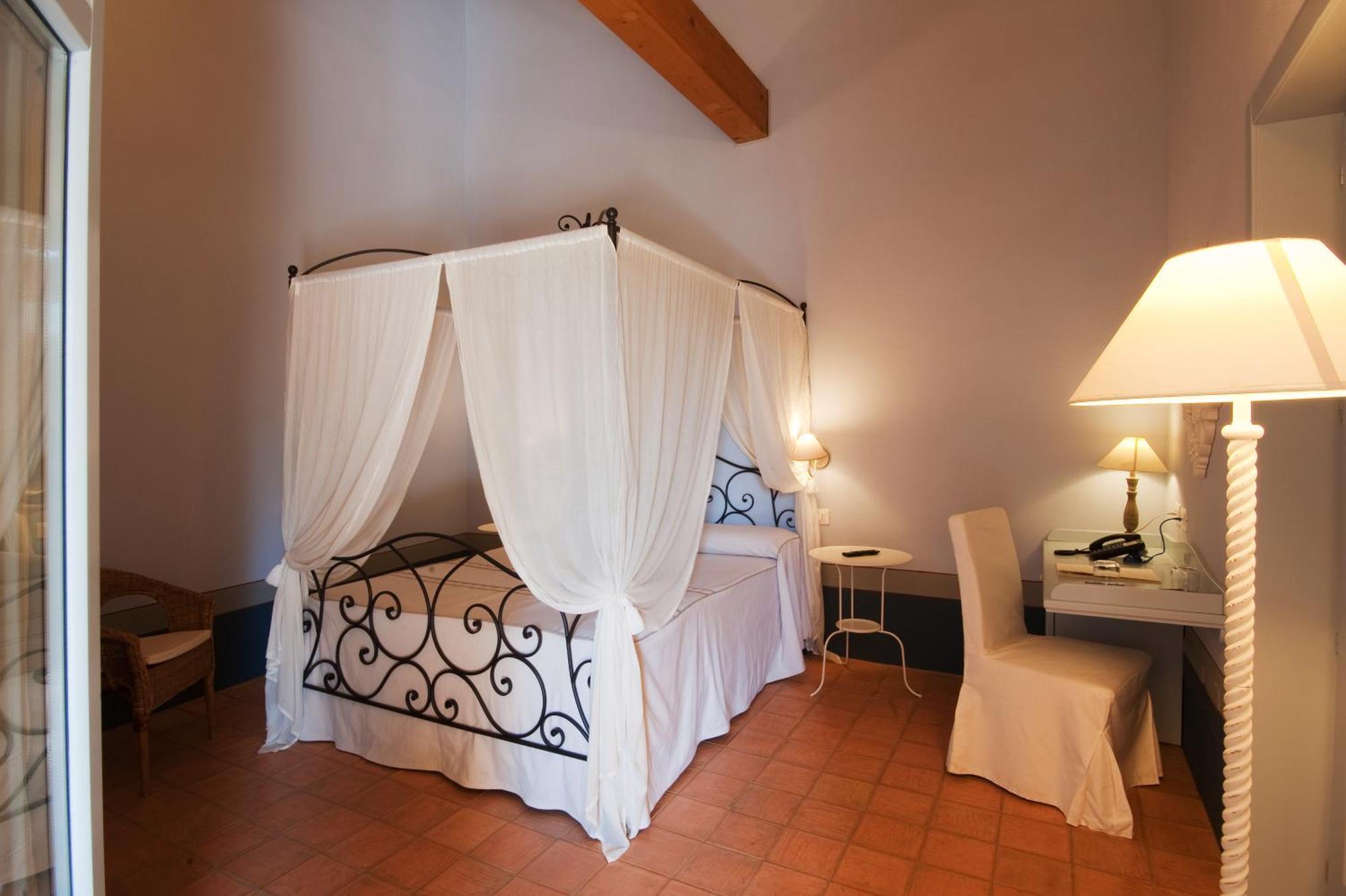 Aquae Sinis Albergo Diffuso Кабрас Номер фото